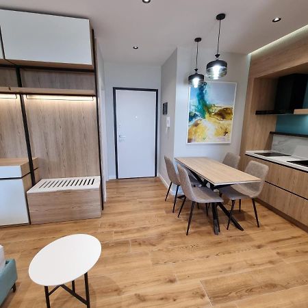 Remar Apartments Vlorë Buitenkant foto