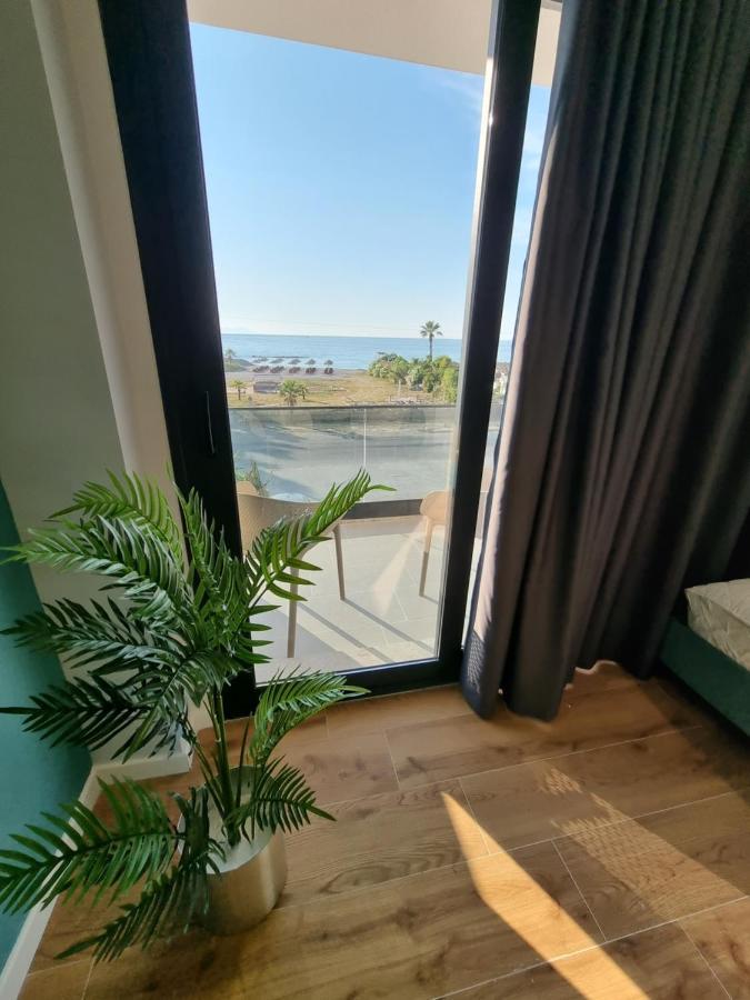 Remar Apartments Vlorë Buitenkant foto